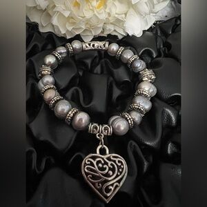 Freshwater Pearl Bracelet similar to the Stauer "Pearl of a Girl" design